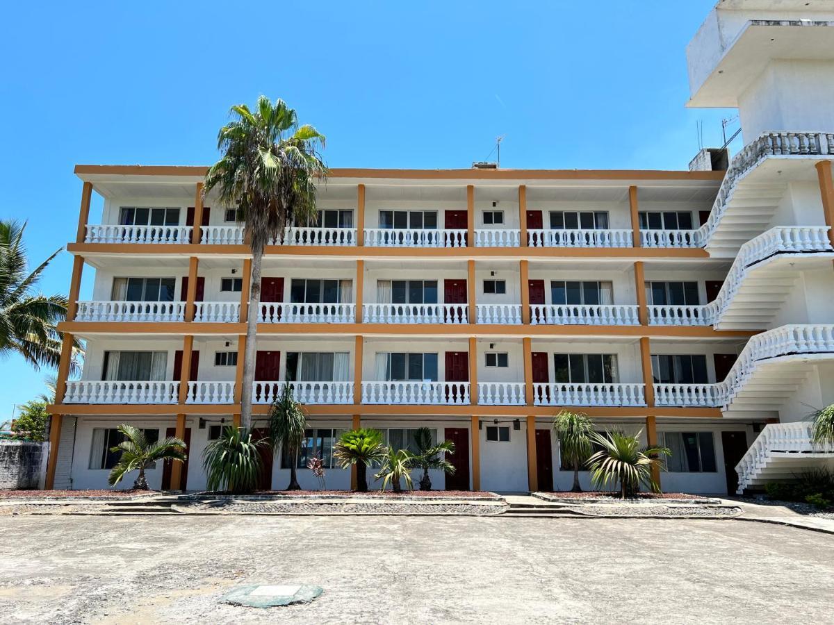 Hotel De Alba 몬테고르도 외부 사진