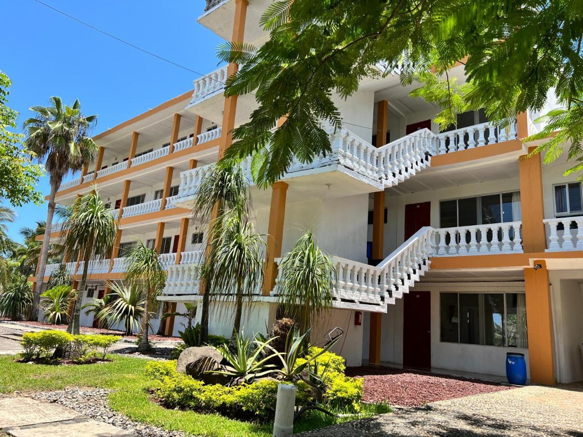 Hotel De Alba 몬테고르도 외부 사진